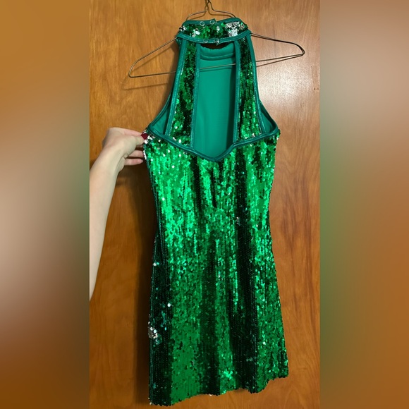 Dance Costume - Picture 2 of 5